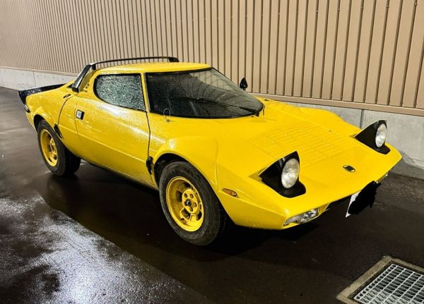 La società giapponese F & L Co. Ltd con sede a Tokyo propone in vendita su OldCar24 una rara e ricercata Lancia Stratos 
