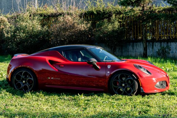 Alfa Romeo 4C Club Italia: rarità presentata da ART-RITE AUCTION - 29 giugno 2024