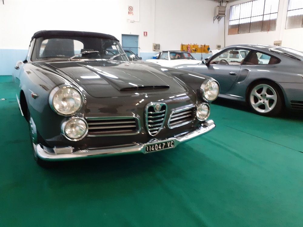 OldCar24 ALFA ROMEO 2600 SPIDER TOURING d'epoca in
