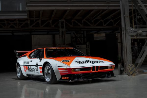 AUTO E MOTO D’EPOCA ACCENDE LA PASSIONE: DAL PRIMO MOTORE A SCOPPIO ALL'ULTIMA FERRARI CAMPIONE DEL MONDO 