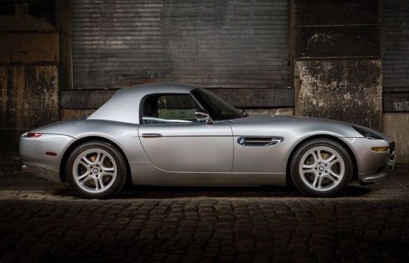 BMW Z8: NELLA REALTA' L'AUTO DI STEVE JOBS, AL CINEMA DI 007 