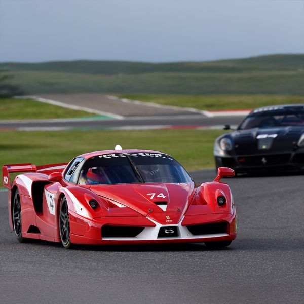 Un legame senza tempo: dai prototipi storici alle hypercar moderne, Ferrari in mostra a Milano AutoClassica 2025