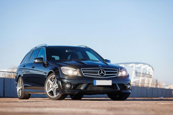 La Mercedes Benz C63 AMG Michael Schumacher, detto "il Kaiser",  in asta presso Bonhams