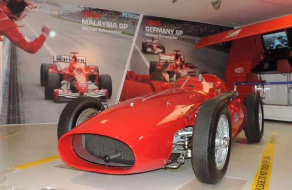 Visita al Museo Ferrari - Maranello 