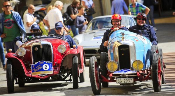 GP Nuvolari 2017 : sesta vittoria consecutiva per l'equipaggio Vesco-Guerini su una BMW 328 del 1939