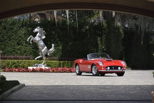 LA PUNTA DI DIAMANTE NELLE VENDITE DI AUTO D’EPOCA NEL 2024: FERRARI 250 GT SWB CALIFORNIA SPIDER