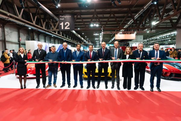 I quindici anni di passione che emozionano:  Milano AutoClassica riapre i battenti