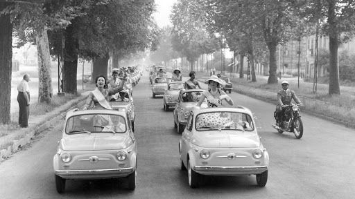 FIAT 500: LA SUPERUTILITARIA "TASCABILE" 