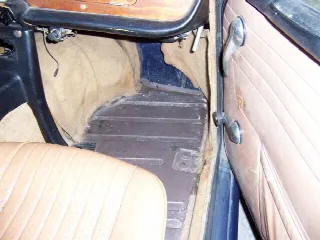 Foto 2 di 3: TRIUMPH injection  