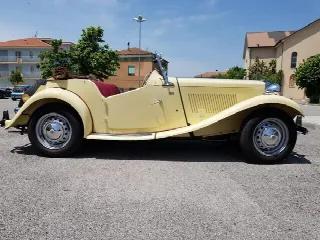 Foto 4 di 17: MG TD   