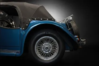 Foto 12 di 25: PANTHER J72 1 of 50 ex. with iconic 3.8 engine Jaguar - 1°serie  Roadster - 1973