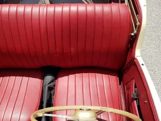 Foto 8 di 17: MG TD   