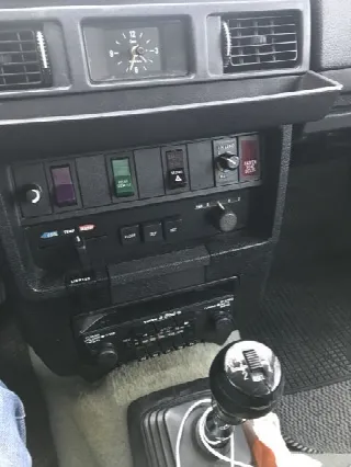 Foto 5 di 5: VOLVO 244 GL 