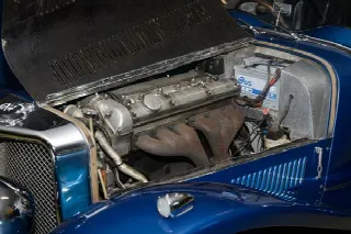 Foto 18 di 25: PANTHER J72 1 of 50 ex. with iconic 3.8 engine Jaguar - 1°serie  Roadster - 1973