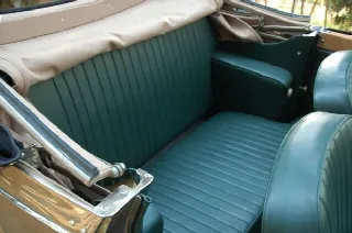 Foto 7 di 8: FIAT 1100 B Cabrio carrozzeria speciale del Lingotto