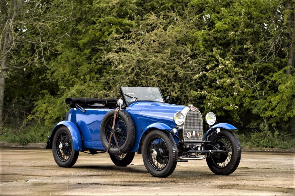 LO STILE DELLA MODERNITÀ: LA BUGATTI TYPE 40 1930