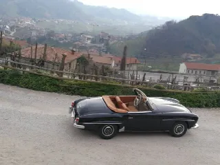Foto 5 di 7: MERCEDES-BENZ 190 SL roadster 