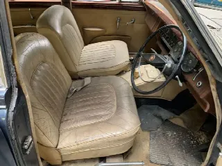 Foto 11 di 14: JAGUAR 4,2 MK2 