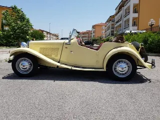 Foto 15 di 17: MG TD   
