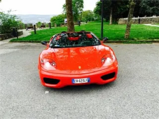 Foto 8 di 14: FERRARI 360(1999-2005) Spider MANUALE 11/2004 ultimo anno di produzione 