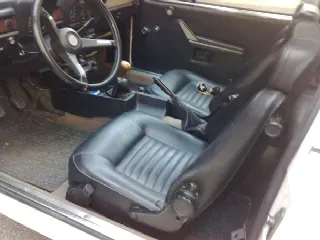 Foto 5 di 8: ALFA ROMEO Alfetta GTV2000L 