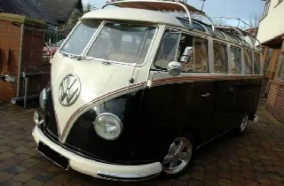 Foto 1 di 6: Volkswagen T1 Samba Safari  