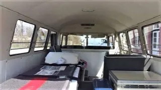 Foto 5 di 9: Volkswagen T1  Rettungsbus