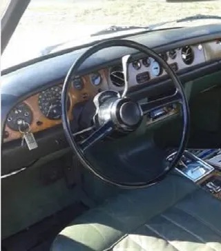 Foto 6 di 7: ROLLS-ROYCE CornicheI(1971-1987)  