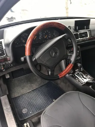 Foto 2 di 3: MERCEDES-BENZ S-Class(1991-1998) 320
