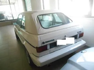 Foto 4 di 7: VOLKSWAGEN Golf Karmann benzina Cabrio 