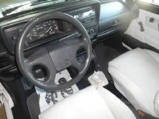 Foto 5 di 7: VOLKSWAGEN Golf Karmann benzina Cabrio 
