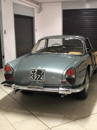Foto 3 di 20: LANCIA Flaminia touringsuperleggera 2.8 GT   