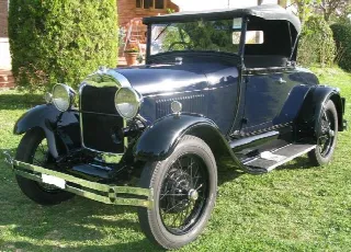 Foto 2 di 8: FORD A Spider 