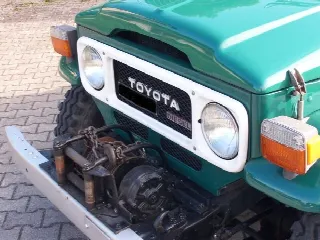 Foto 6 di 12: TOYOTA Land Cruiser BJ 40 