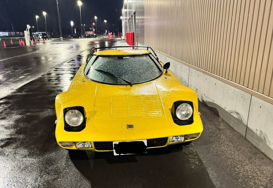 La società giapponese F & L Co. Ltd con sede a Tokyo propone in vendita su OldCar24 una rara e ricercata Lancia Stratos 