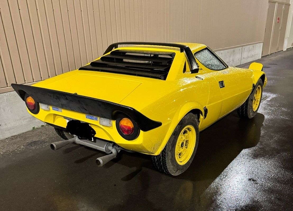 La società giapponese F & L Co. Ltd con sede a Tokyo propone in vendita su OldCar24 una rara e ricercata Lancia Stratos 
