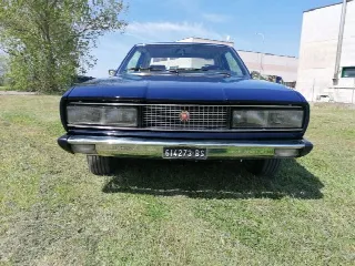 Foto 2 di 23: FIAT 130 Coupé 3.2 V6 1972