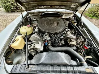 Foto 12 di 14: MERCEDES-BENZ SL(1971-1989) 450