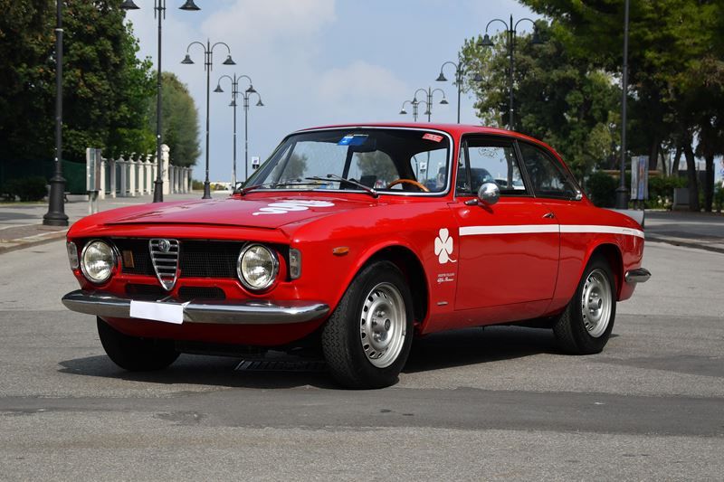 LE SCELTE D’AUTUNNO.: MUSTANG BY ZAGATO UNICA, AUTO PER MILLE MIGLIA, INVESTIMENTI BELLISSIMI.