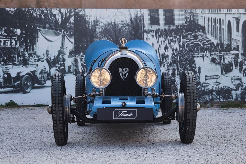 LE SCELTE D’AUTUNNO.: MUSTANG BY ZAGATO UNICA, AUTO PER MILLE MIGLIA, INVESTIMENTI BELLISSIMI.