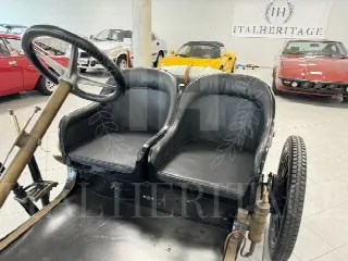 Foto 14 di 28: ISOTTA FRASCHINI Fraschini-DONOTUSE FENC  