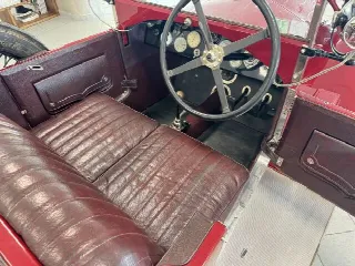 Foto 17 di 31: LANCIA Lambda  Tipo 218 Corsa 1000Miglia Passo Corto 