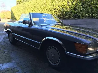 Foto 6 di 7: MERCEDES-BENZ SL(1971-1989) SL-380