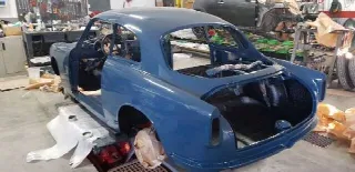Foto 4 di 5: ALFA ROMEO Giulietta sprint veloce