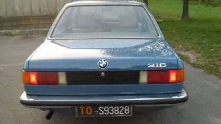 Foto 8 di 9: BMW 316   