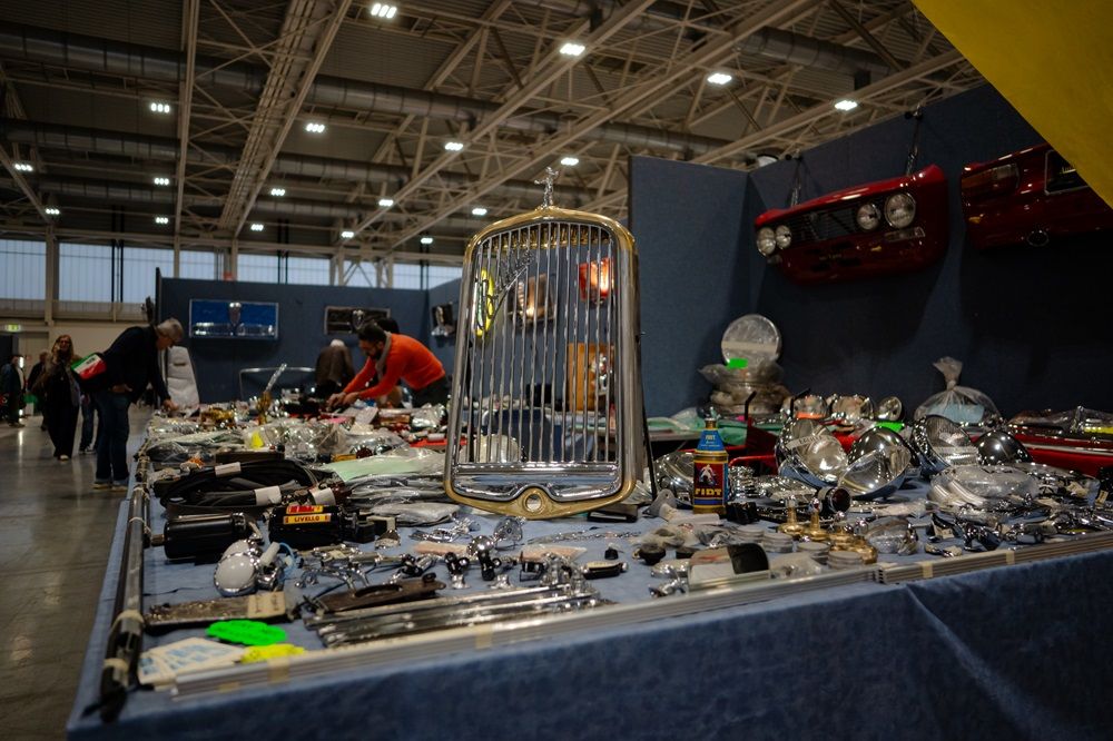 Auto e Moto d’Epoca Bologna, la fiera delle vetture storiche più grande d’Europa 