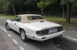Foto 6 di 8: JAGUAR XJS(1975-1996) Cabriolet  