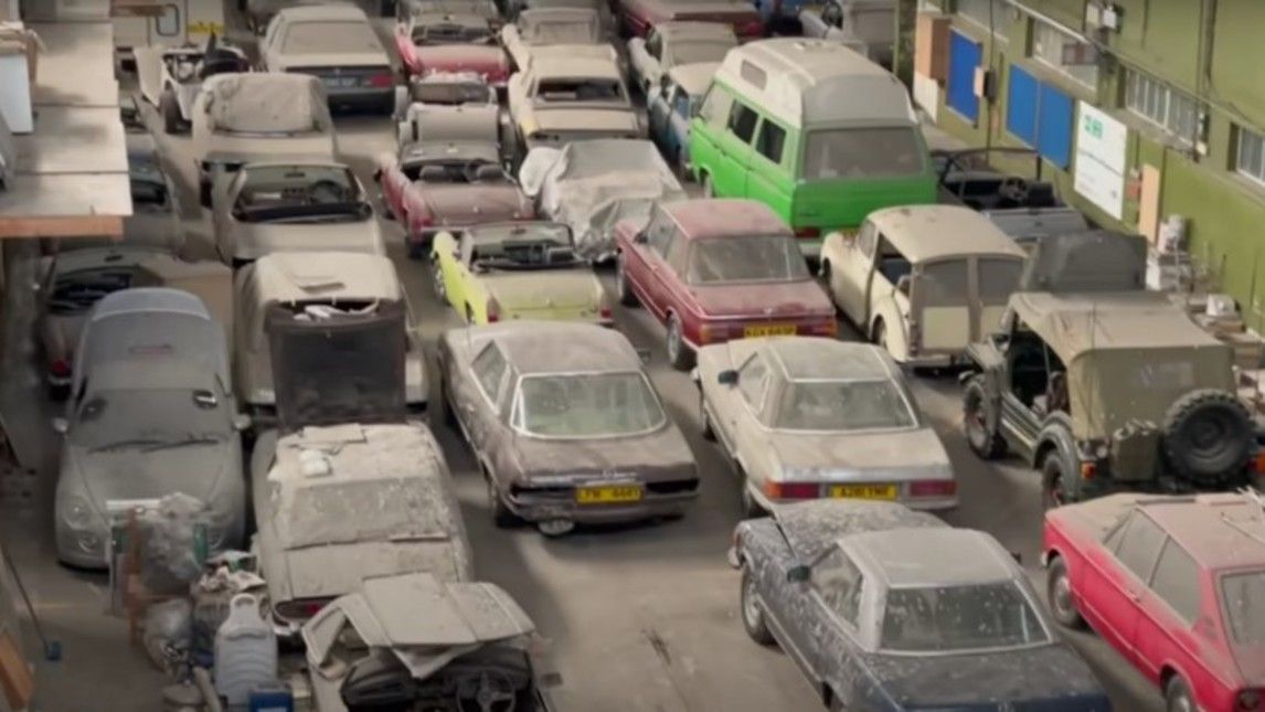 ECCEZIONALE RITROVAMENTO DI AUTO STORICHE IN INGHILTERRA