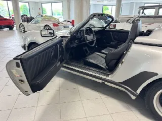 Foto 14 di 30: PORSCHE 911 Speedster 3.2
