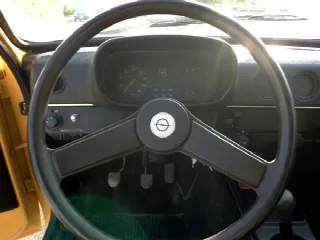Foto 16 di 38: OPEL Kadett C 1.2 